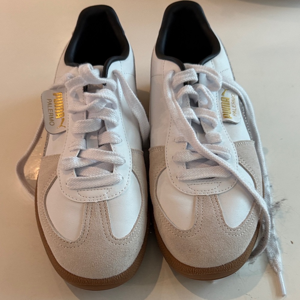 Puma White and Beige Sneakers